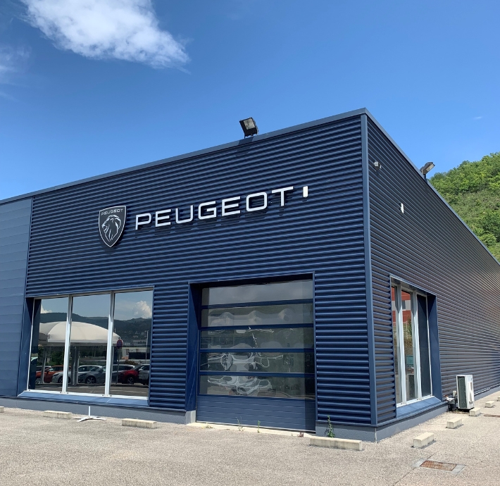Concession peugeot véhicule automobile ardèche privas électrique hybride
