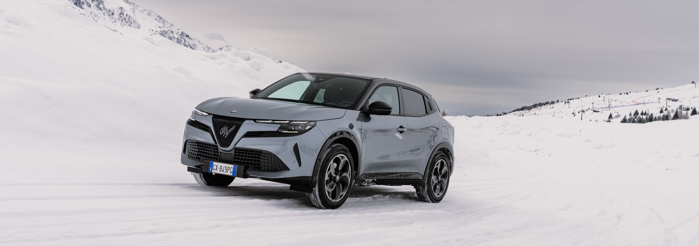 concession-distributeur-atelier-alfa-romeo-valence-drome-ardeche-vehicules-neus-occasions-alfaro-romeo-junior